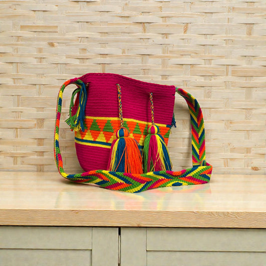 Wayuu' Pink Geo Hand Bag (Medium)